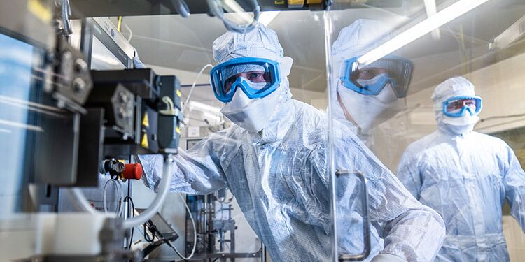Medizin-Start-Ups von Beginn an auf den großen Markteinstieg vorbereiten: Kooperation von Hahn-Schickard und der Rodinger Kunststoff-Technik